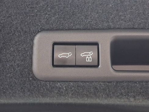 Used 2022 Lexus RX 450h AWD w/ Premium Package image 29