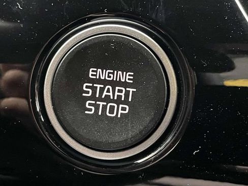 New 2026 Kia Seltos S image 33