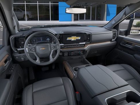 New 2026 Chevrolet Silverado 2500 LT w/ Z71 Chrome Sport Edition AWD/4WD image 15
