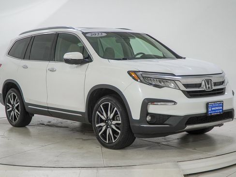 Used 2022 Honda Pilot Touring image 15
