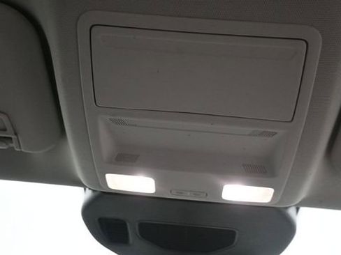 Used 2021 Ford Escape SE FWD image 19