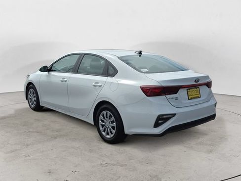 Used 2021 Kia Forte Sedan FWD image 7