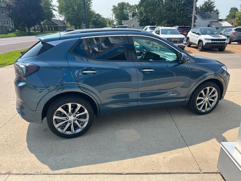 Used 2024 Buick Encore GX Avenir w/ Avenir Technology Package AWD/4WD image 5