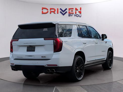 New 2026 GMC Yukon Denali w/ Sun & Power Step Package image 5