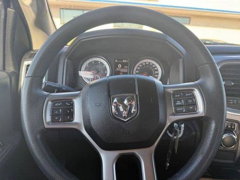 Used 2022 RAM 1500 Classic SLT image 26