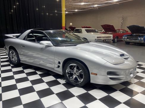Used 2002 Pontiac Firebird Trans Am image 51