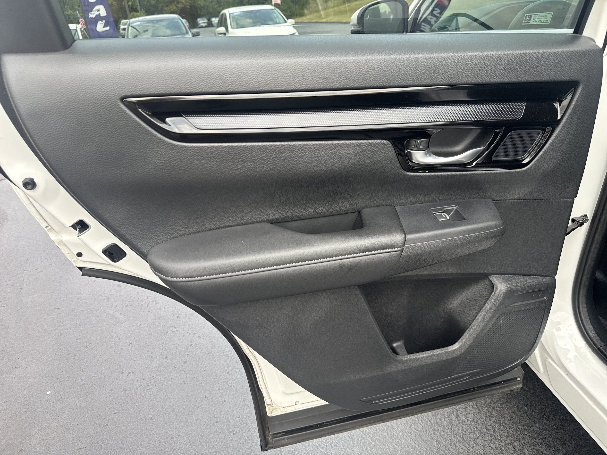 Used 2024 Honda CR-V EX-L image 10