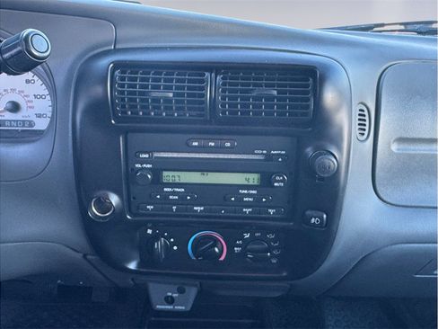 Used 2005 Ford Ranger Edge RWD image 10