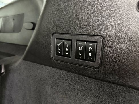 Used 2024 Cadillac XT6 Sport w/ LPO, ONYX Package AWD/4WD image 34