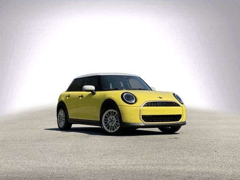 New 2026 MINI Cooper S image 2