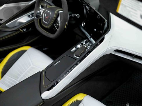 Used 2022 Chevrolet Corvette Stingray Premium Cpe RWD image 58