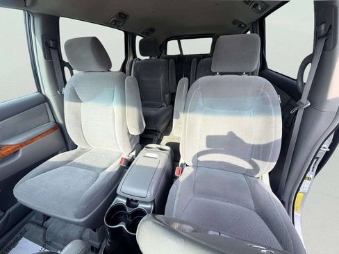 Used 2008 Toyota Sienna FWD image 19