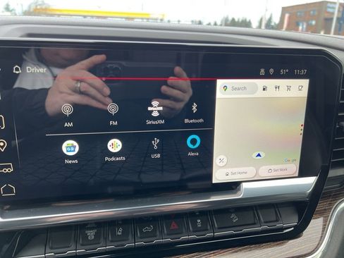 Used 2024 GMC Sierra 2500 SLE w/ SLE Value Package; image 8