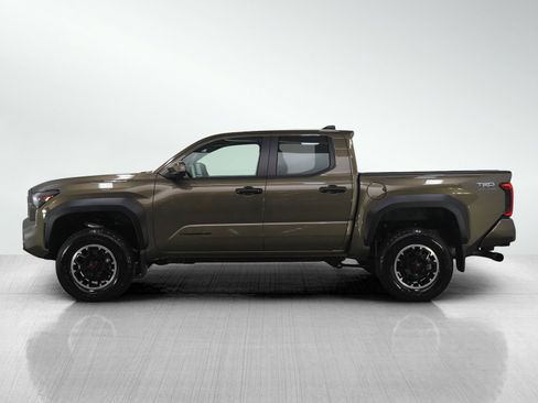 Used 2026 Toyota Tacoma TRD Off-Road w/ TRD Off Road Upgrade Package image 2