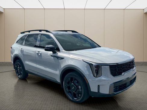 Used 2024 Kia Sorento X-Line EX AWD/4WD image 2
