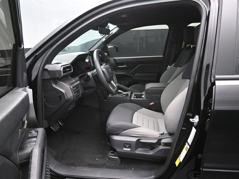 Certified 2024 Toyota Tacoma TRD Sport AWD/4WD image 9