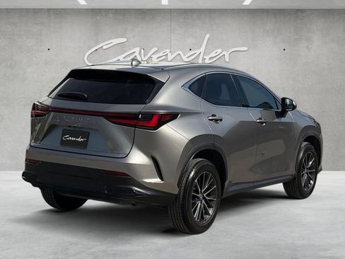 Used 2024 Lexus NX 250 FWD w/ Towing Package (2000 Lbs) image 16