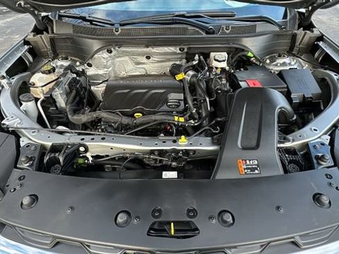 Used 2024 Chevrolet Trax LT image 37