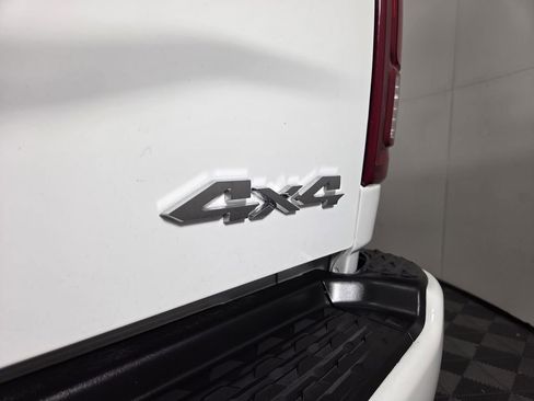 Used 2026 RAM 2500 Laramie AWD/4WD image 31