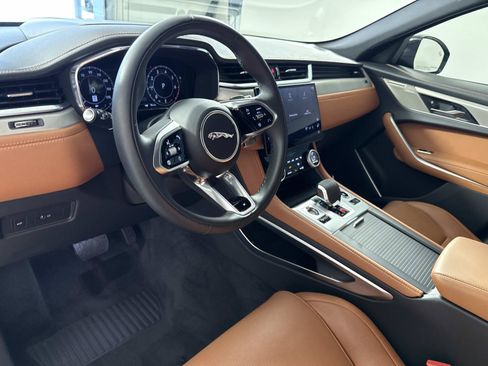 Certified 2026 Jaguar F-PACE R-Dynamic S AWD/4WD image 22