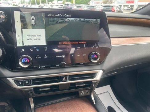 Used 2023 Lexus RX 350 Premium Plus w/ Accessory Package AWD/4WD image 31