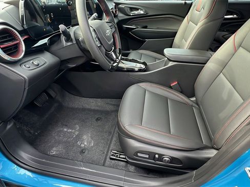 New 2026 Chevrolet Trax RS w/ Sunroof Package image 13