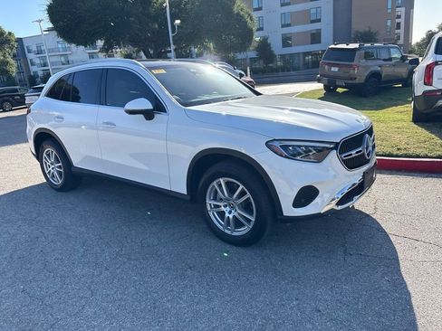 Used 2023 Mercedes-Benz GLC 300 4MATIC image 7