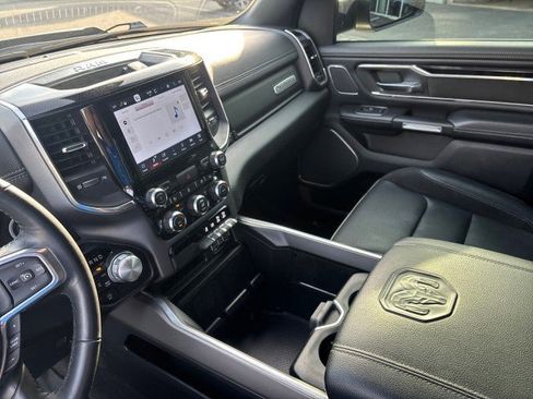 Used 2022 RAM 1500 Laramie AWD/4WD image 30