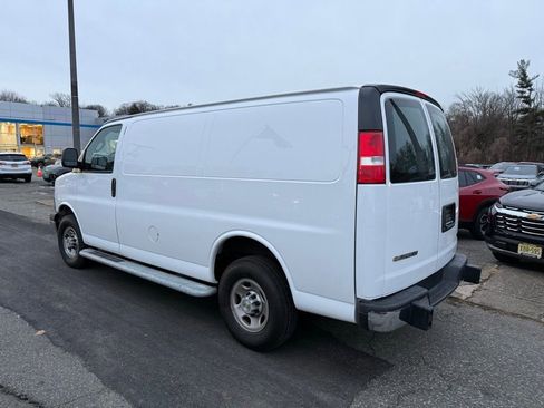 Used 2024 Chevrolet Express 2500 w/ Driver Convenience Package image 5