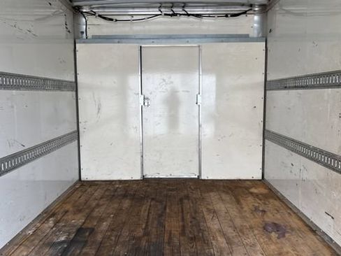 Used 2023 Chevrolet Express 3500 w/ Power Convenience Package RWD image 36