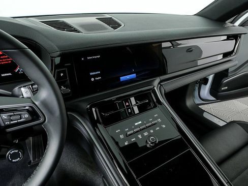 New 2026 Porsche Panamera RWD image 13