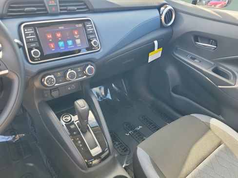 New 2025 Nissan Versa SV w/ Trunk Package FWD image 29