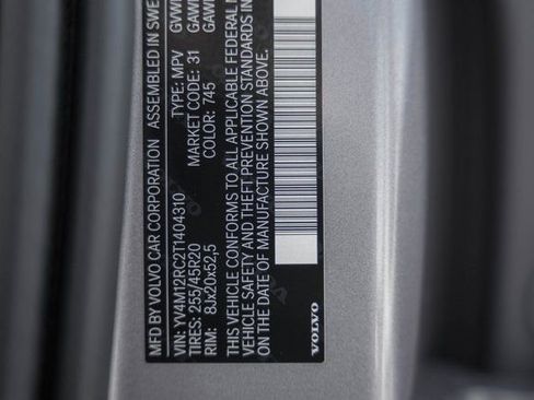 New 2026 Volvo XC60 B5 Plus w/ Protection Package Premier image 38