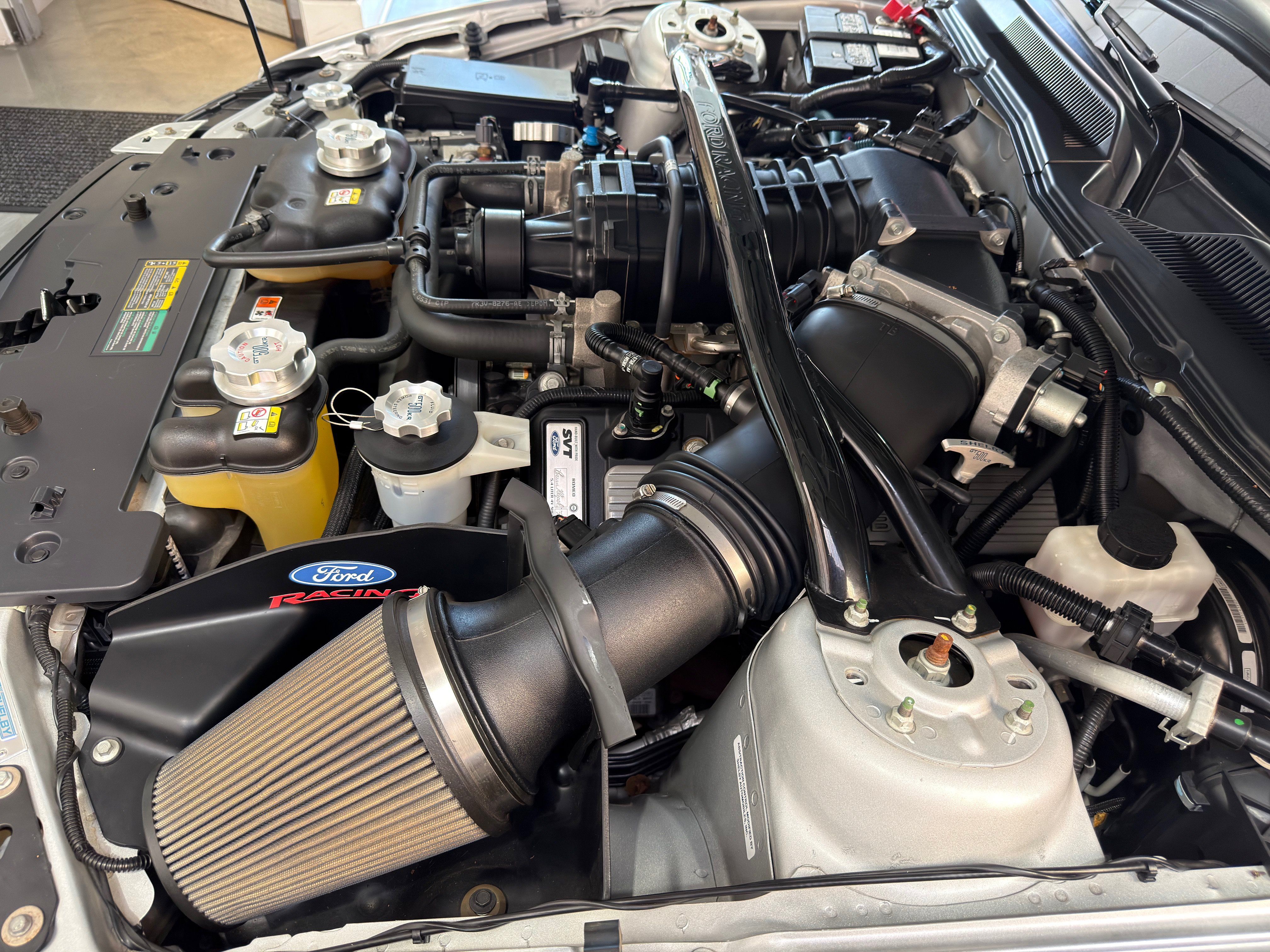 Used 2009 Ford Mustang Shelby GT500 RWD image 40