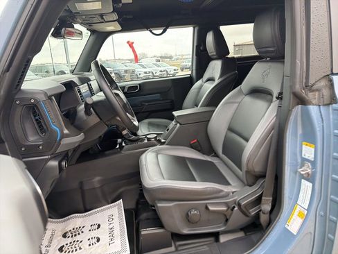 Used 2024 Ford Bronco Black Diamond w/ Sasquatch Package image 13