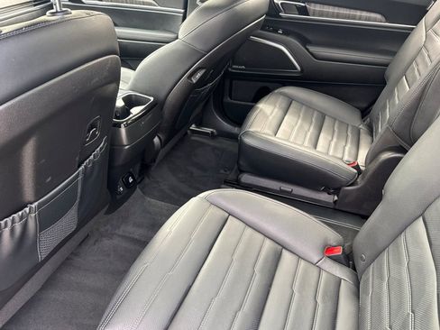 Used 2023 Kia Telluride SX Prestige AWD/4WD image 12