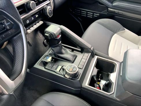 Used 2024 Toyota Tacoma TRD Off-Road AWD/4WD image 16