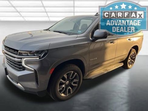 Used 2021 Chevrolet Tahoe LT w/ LT Signature Package image 2