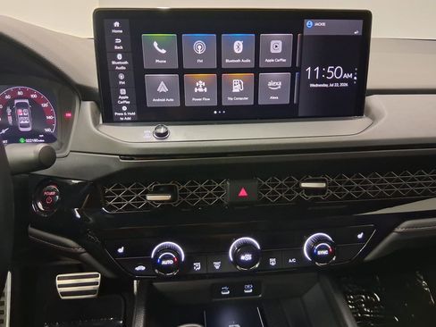 Used 2025 Honda Accord Sport image 27