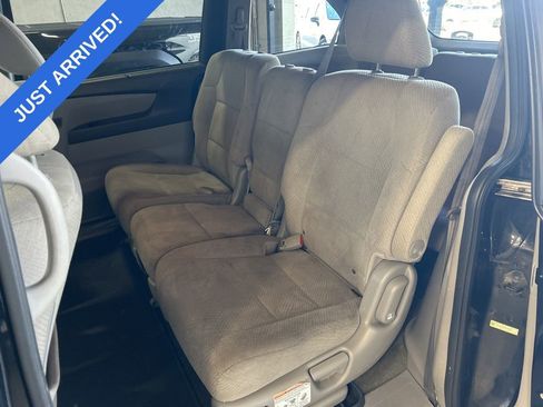 Used 2016 Honda Odyssey SE image 6