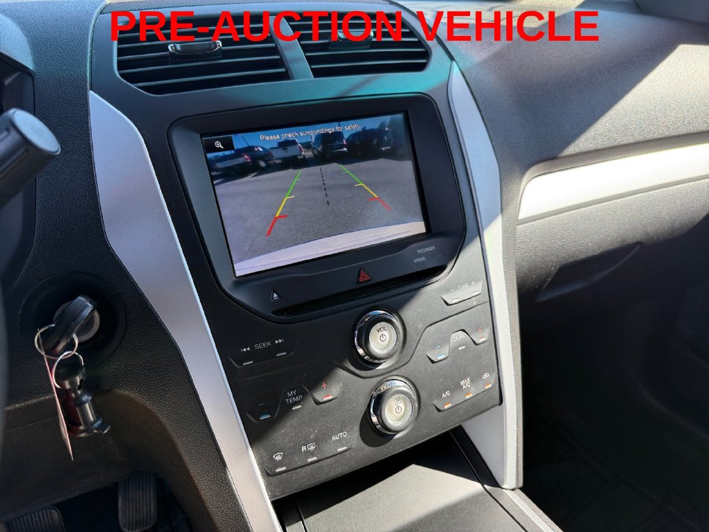 Used 2013 Ford Explorer XLT FWD image 19