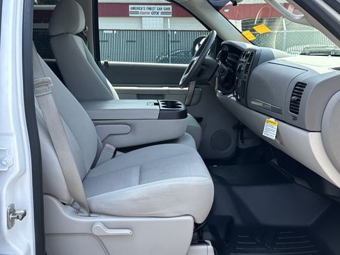 Used 2013 Chevrolet Silverado 1500 LT w/ All-Star Edition RWD image 12