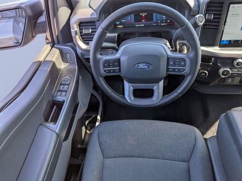 Used 2025 Ford F150 XLT w/ Equipment Group 301A Standard AWD/4WD image 17