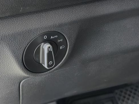 Used 2021 Volkswagen Jetta S image 11