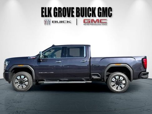New 2026 GMC Sierra 2500 Denali w/ Max Trailering Package AWD/4WD image 7