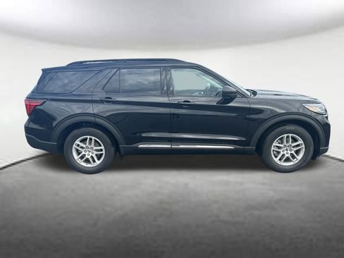 New 2025 Ford Explorer Active w/ Active Comfort Package image 6