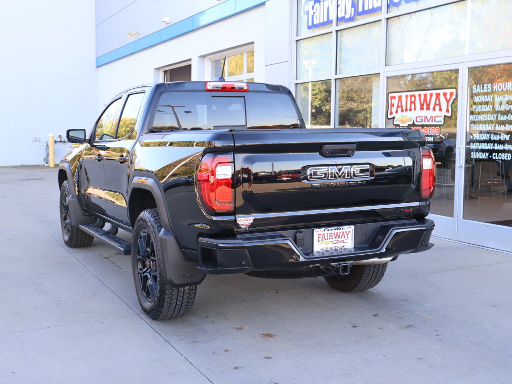 Used 2026 GMC Canyon AT4 w/ Off-Road Front Bumper Package AWD/4WD image 8
