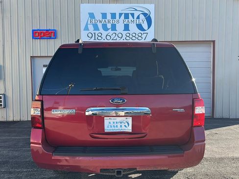 Used 2008 Ford Expedition XLT image 26