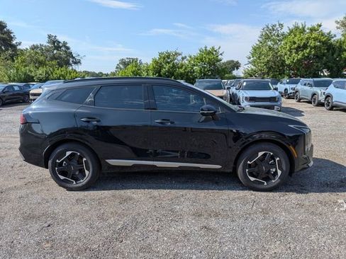 New 2026 Kia Sportage SX FWD image 7