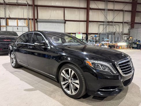 Used 2015 Mercedes-Benz S 550 4MATIC Sedan image 2